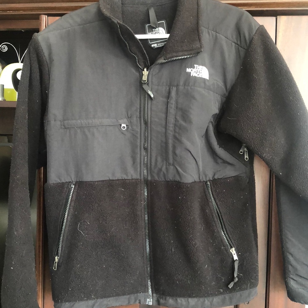 Black NorthFace fleece jacket